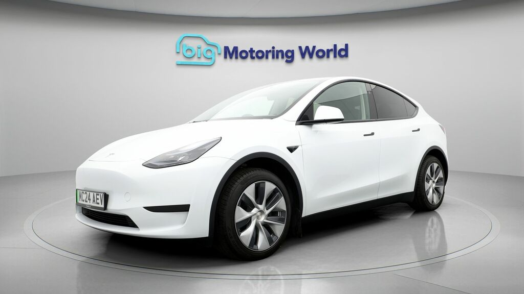 Tesla Model Y Y Model Y Rwd MC24AEV White #3