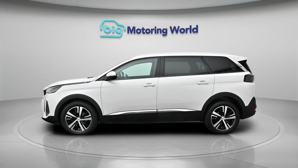 Peugeot 5008 Allure Premium White #4