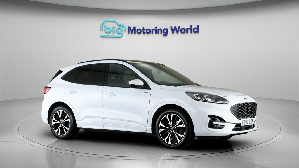 Ford Kuga St-line X Edition White