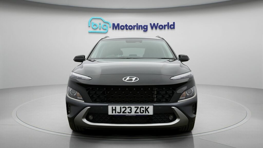 Hyundai Kona Premium HJ23ZGK Black #2