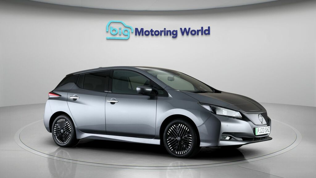 Nissan Leaf N-connecta Grey