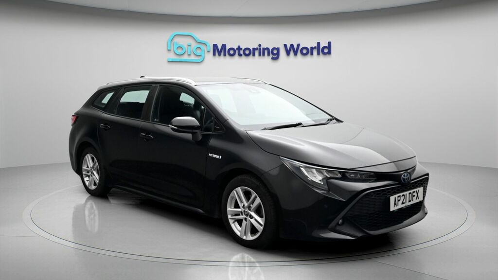 Toyota Corolla Icon Tech Black