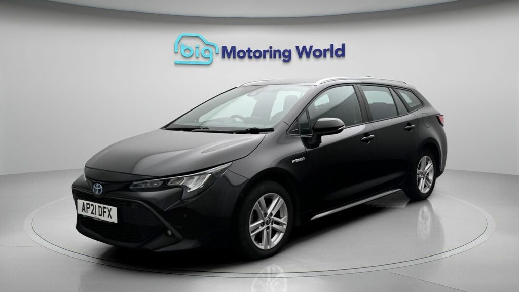 Toyota Corolla Icon Tech Black #3