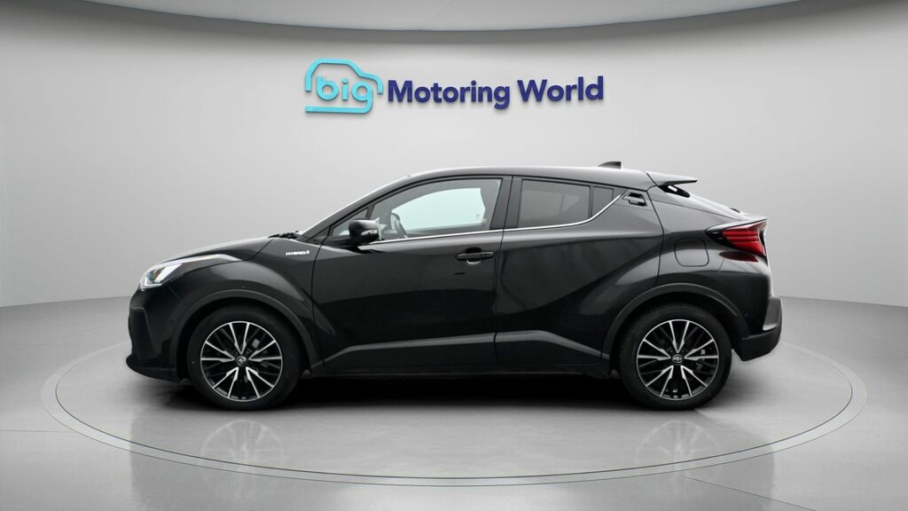 Toyota C-Hr Excel Black #4