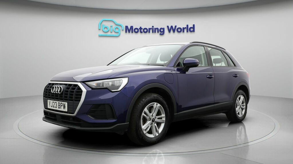 Audi Q3 Technik Blue #3
