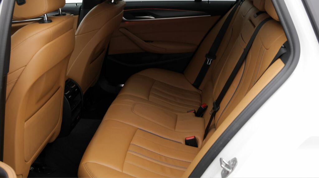 BMW 5 Series 520D M Sport Mhev Blue #16