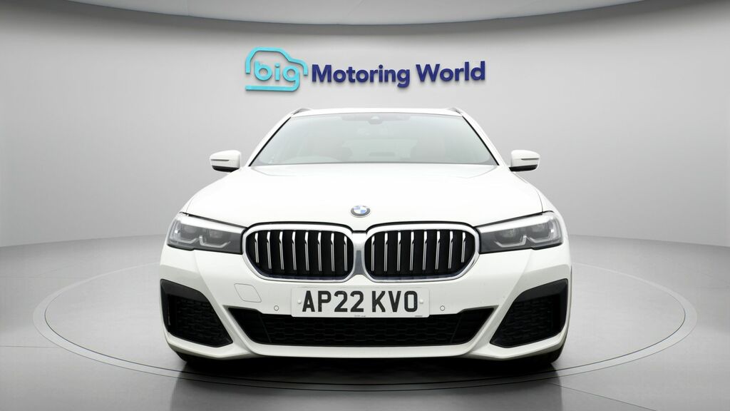 BMW 5 Series M Sport White #2