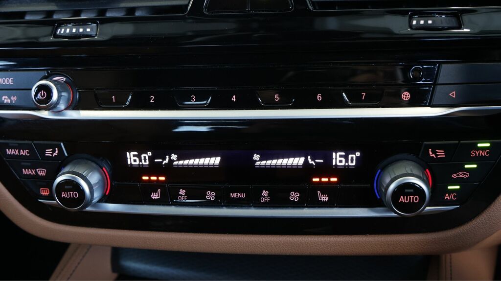 BMW 5 Series 520D M Sport Mhev Blue #12