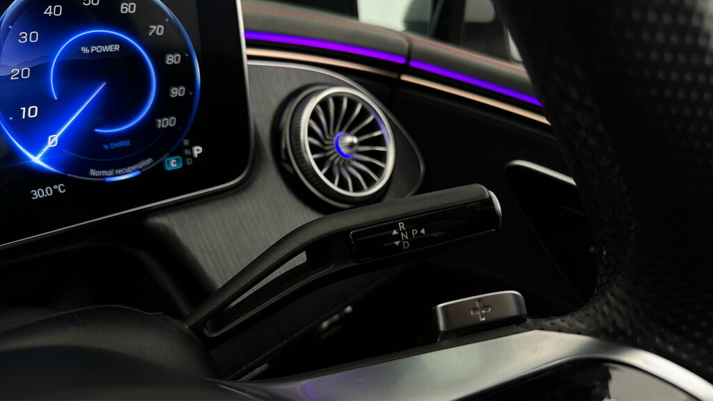 Mercedes-Benz EQE Exclusive Luxury Black #17