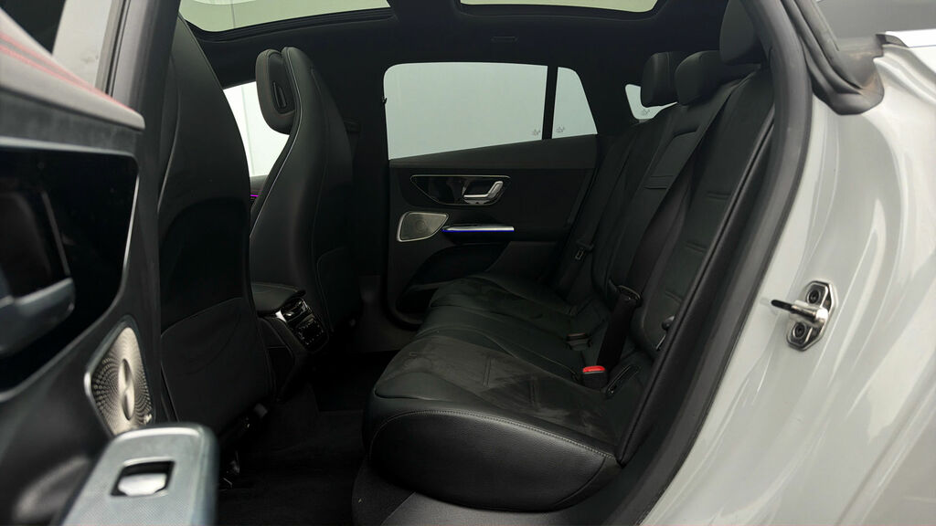 Mercedes-Benz EQE Exclusive Luxury Black #14