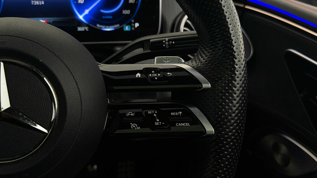 Mercedes-Benz EQE Exclusive Luxury Black #23