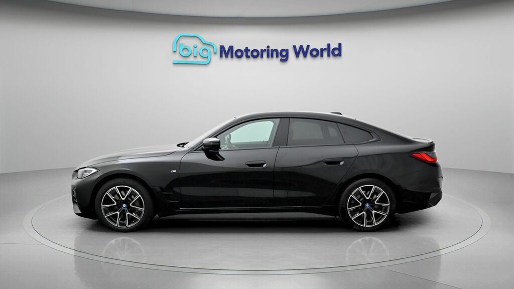 BMW i4 M Sport Black #4