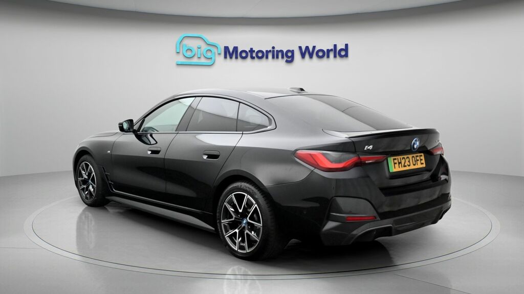 BMW i4 M Sport Black #5