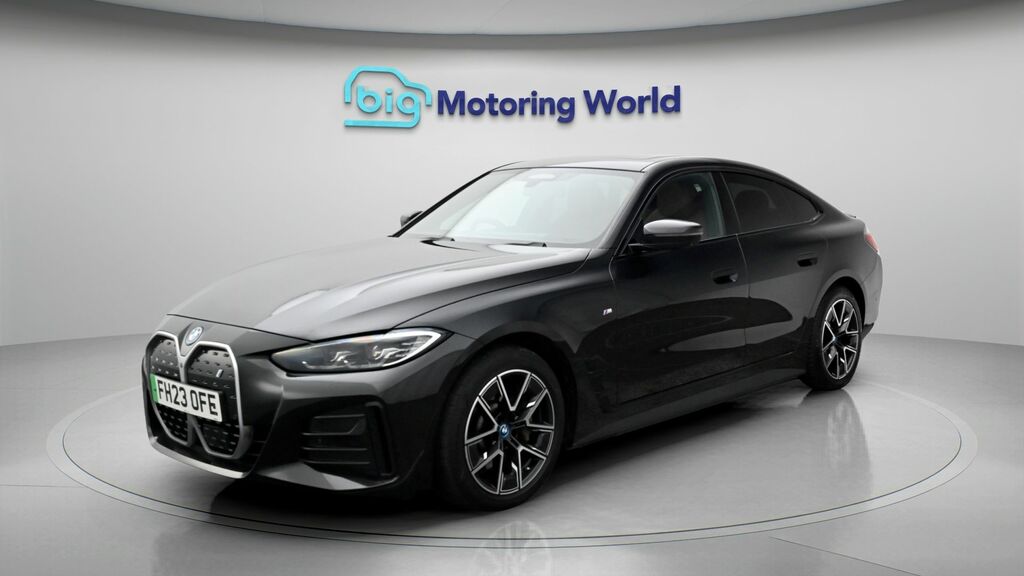 BMW i4 M Sport Black #3