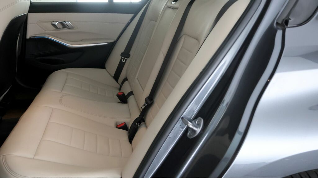 BMW 3 Series 2.0 320I M Sport Grey #16