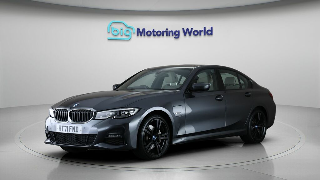BMW 3 Series M Sport Grey #3