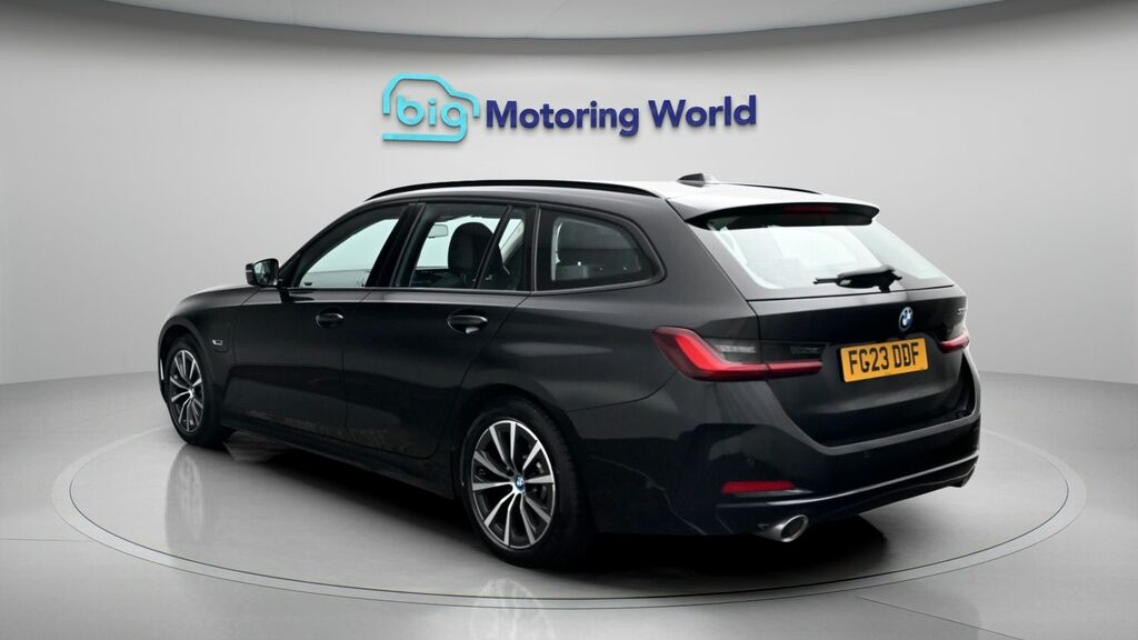 BMW 3 Series Sport Black #5