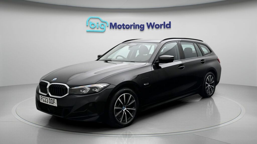 BMW 3 Series Sport Black #3