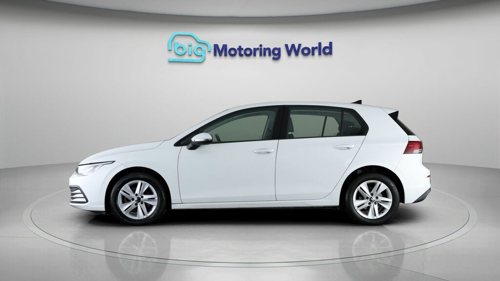 Volkswagen Golf Life White #4