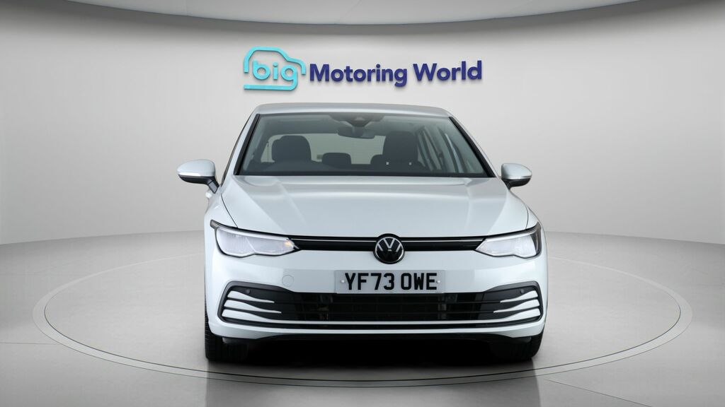 Volkswagen Golf Life White #2