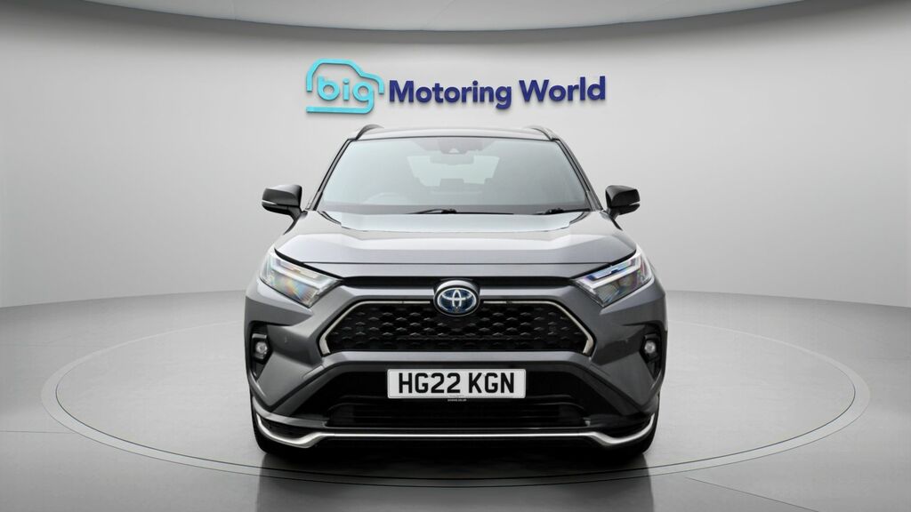 Toyota Rav 4 Dynamic Black #2