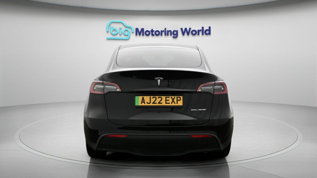 Tesla Model Y Long Range Black #6