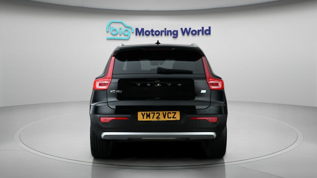 Volvo XC40 Core Black #6