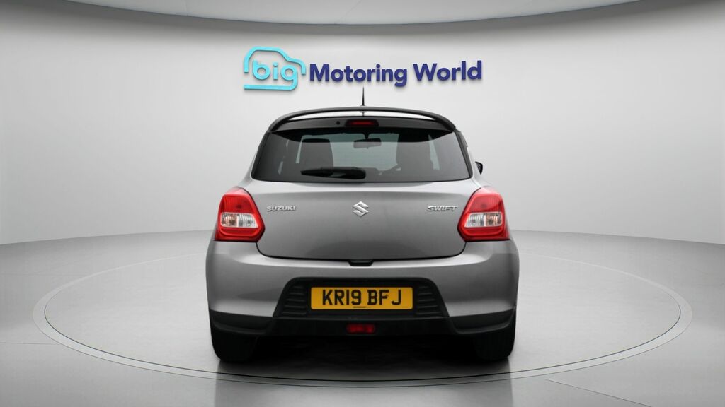 Suzuki Swift Attitude Silver #6