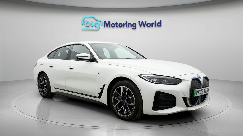 BMW i4 M Sport White