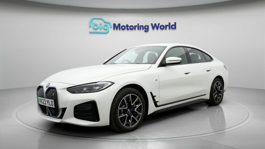 BMW i4 M Sport White #3