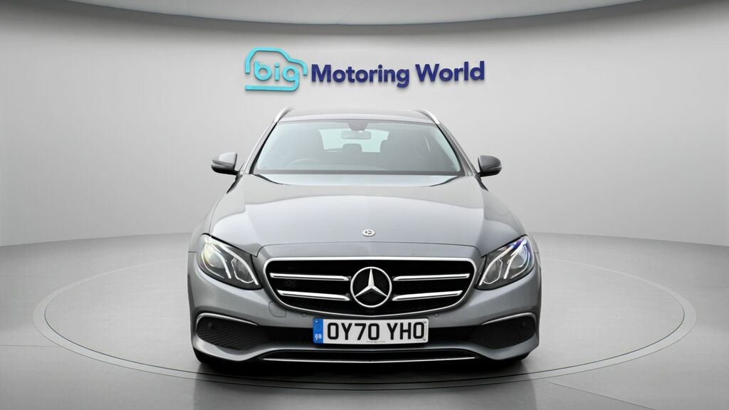 Mercedes-Benz E Class Se Grey #2
