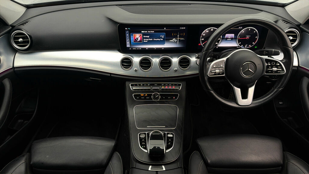 Mercedes-Benz E Class 2.0 E300e 13.5Kwh Amg Line Premium G-tronic White #12