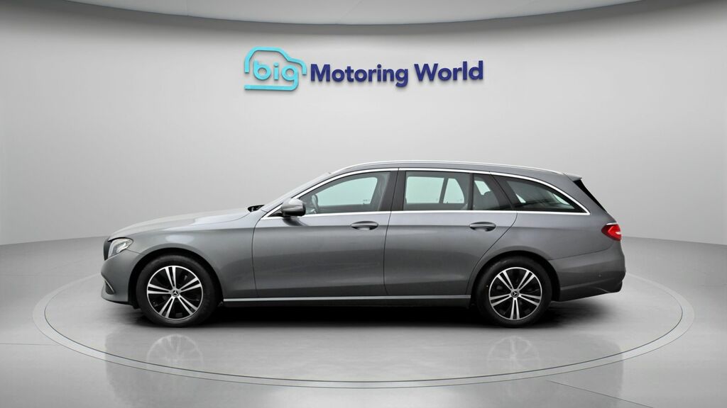 Mercedes-Benz E Class Se Grey #4