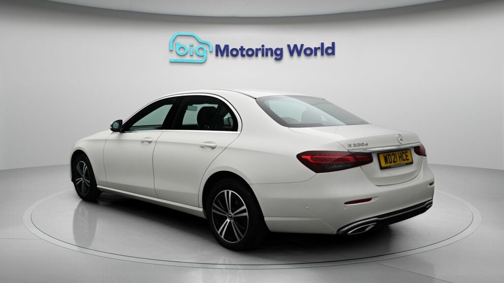 Mercedes-Benz E Class Sport White #5