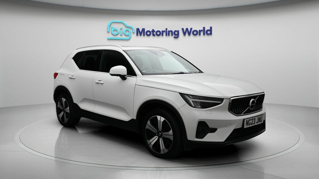 Volvo XC40 Ultimate Bright White