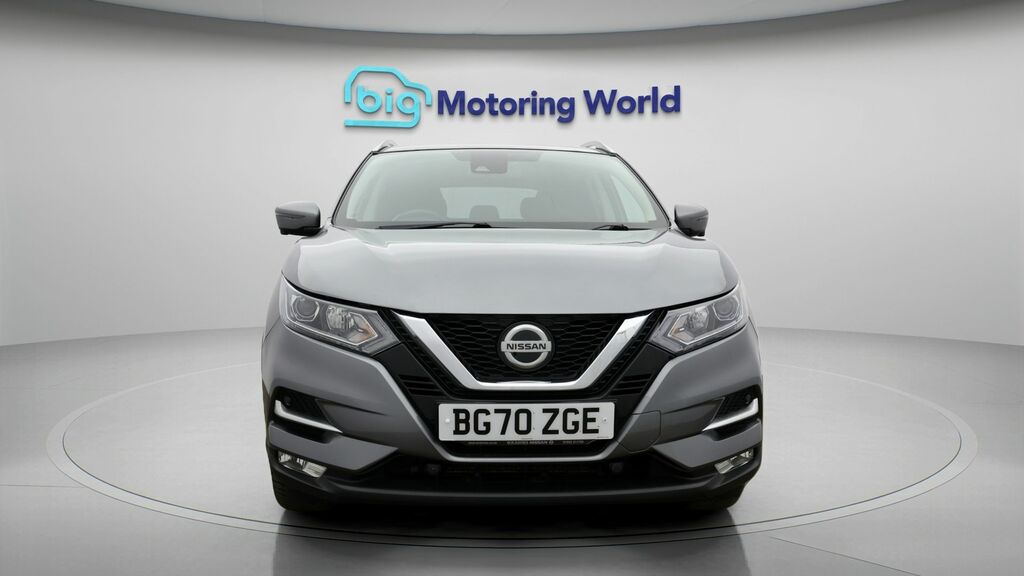 Nissan Qashqai N-connecta BG70ZGE Grey #2