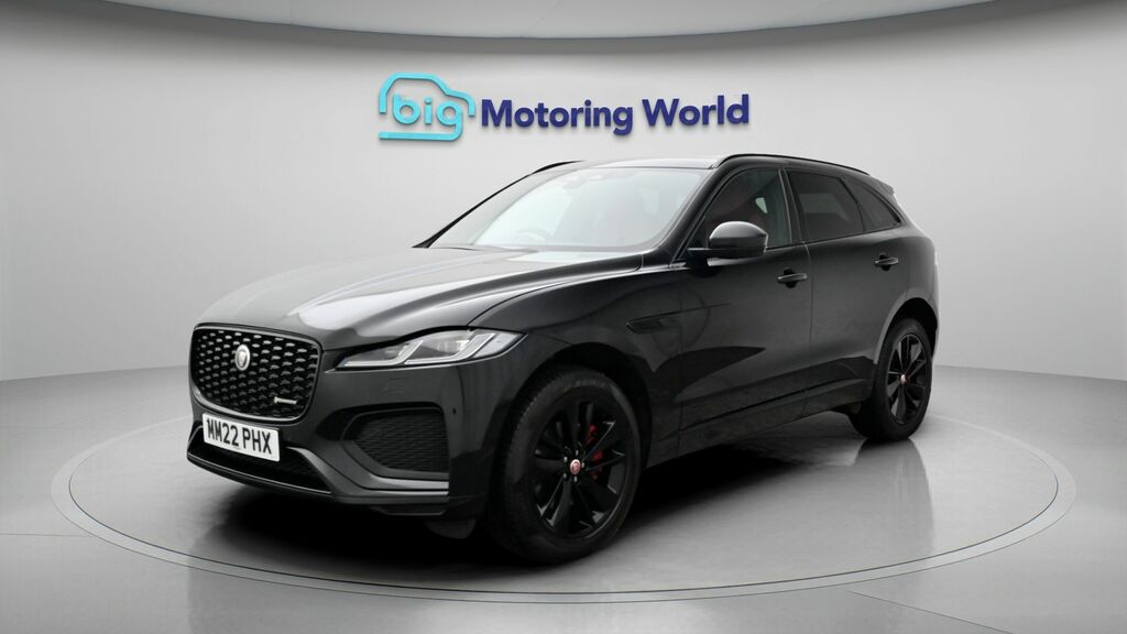 Jaguar F-Pace R-dynamic Black Black #3