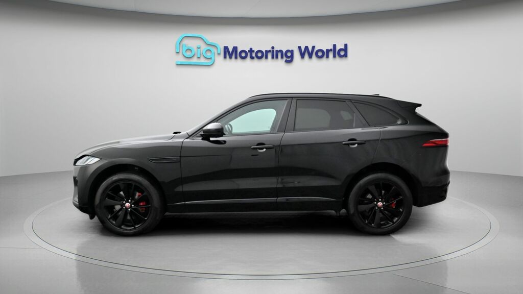Jaguar F-Pace R-dynamic Black Black #4