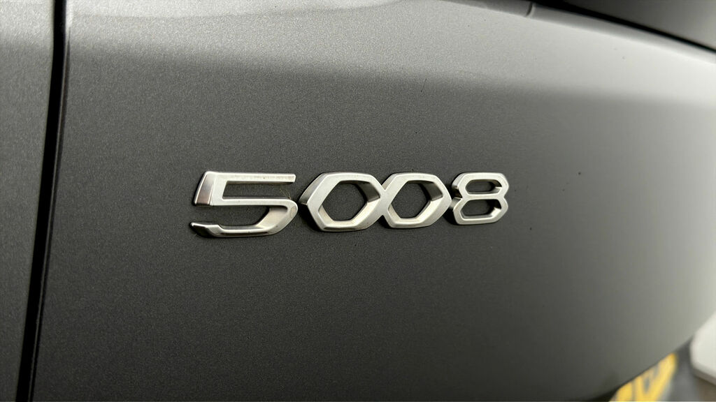 Peugeot 5008 Gt White #21