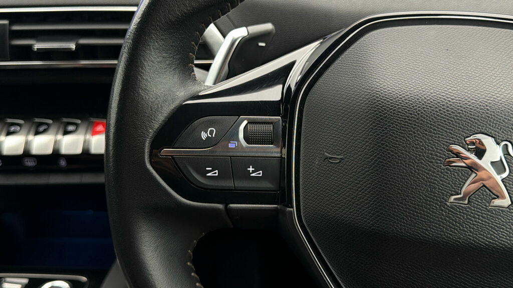 Peugeot 5008 Gt White #23