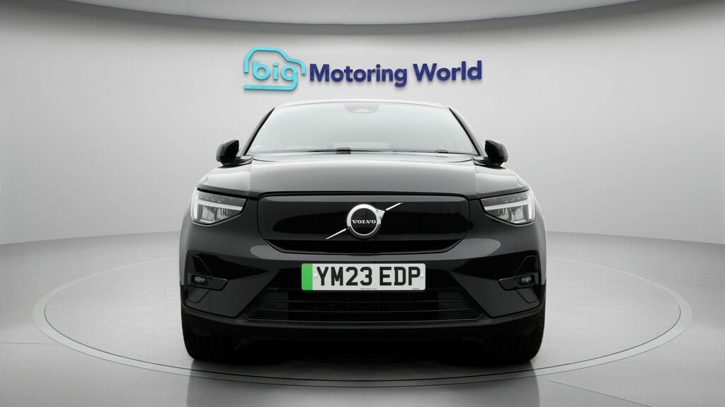 Volvo C40 Plus Black #2