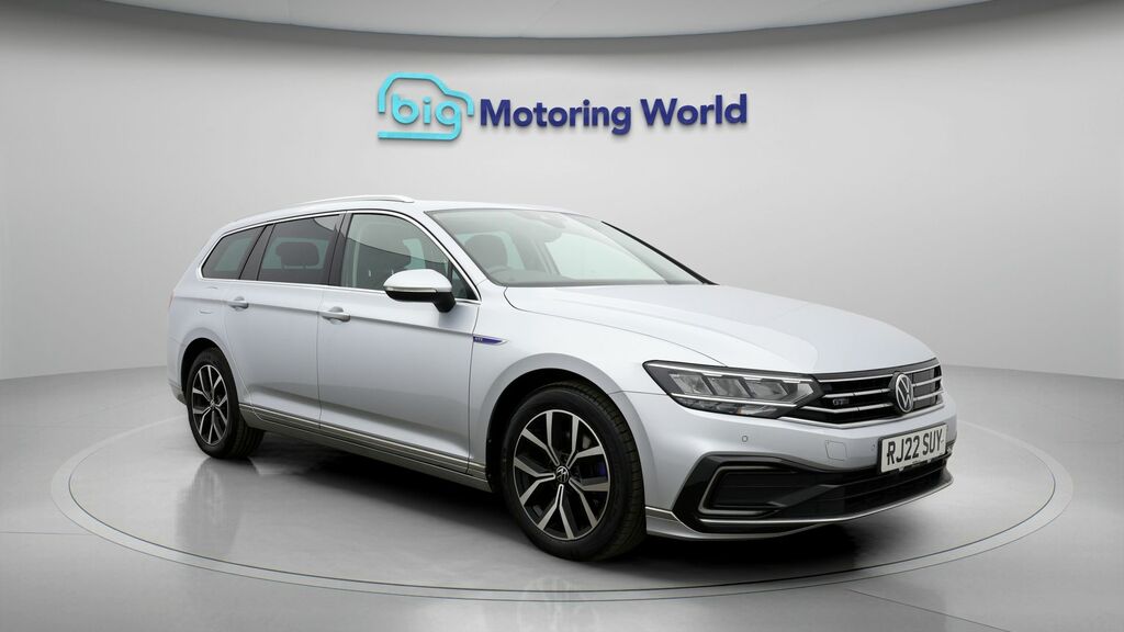 Volkswagen Passat Gte Silver