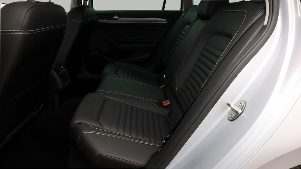 Volkswagen Passat 1.5 Tsi Evo Sel Dsg 2022 Silver #16