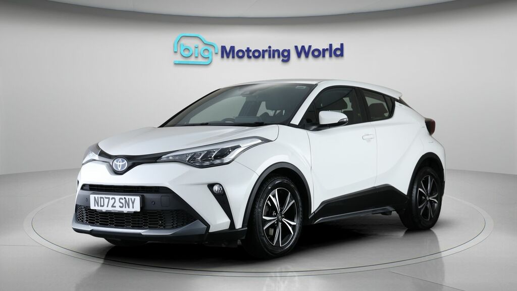 Toyota C-Hr Icon White #3