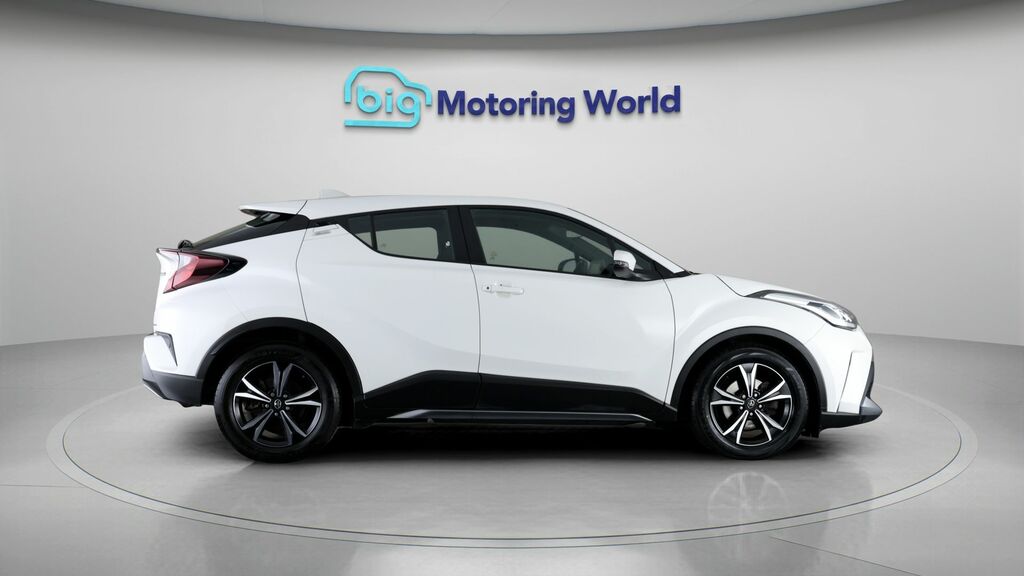 Toyota C-Hr Icon Blue #8