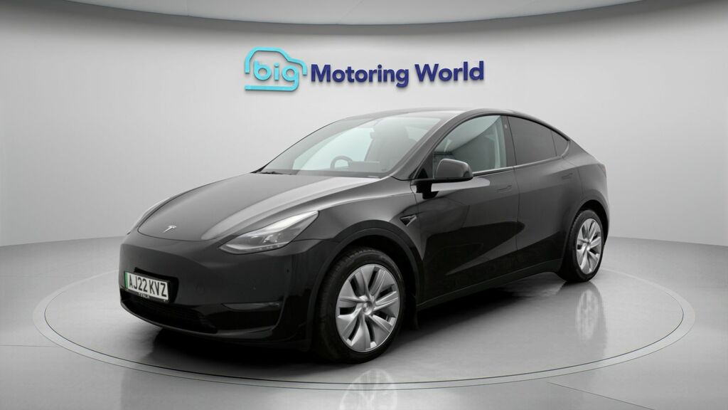 Tesla Model Y Long Range Black #3