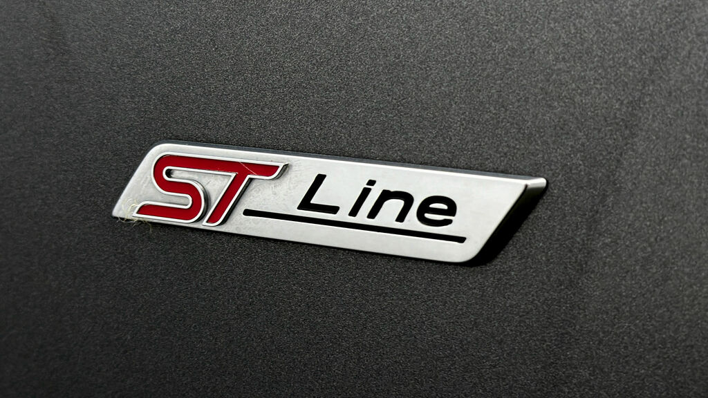 Ford Focus 1.0 Ecoboost Hybrid Mhev 155 St-line X White #21