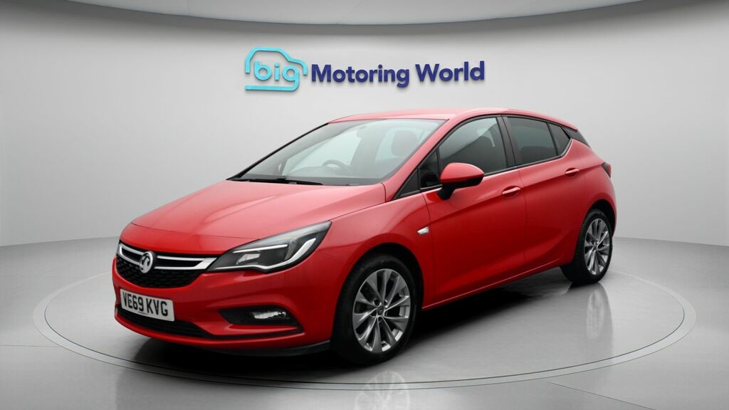Vauxhall Astra Tech Line Nav Red #3