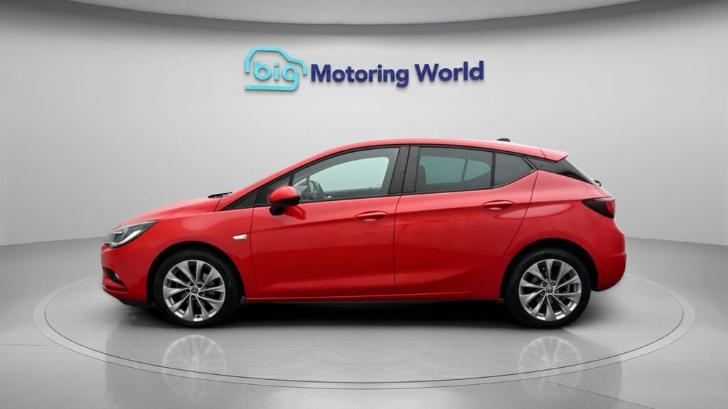Vauxhall Astra Tech Line Nav Red #4