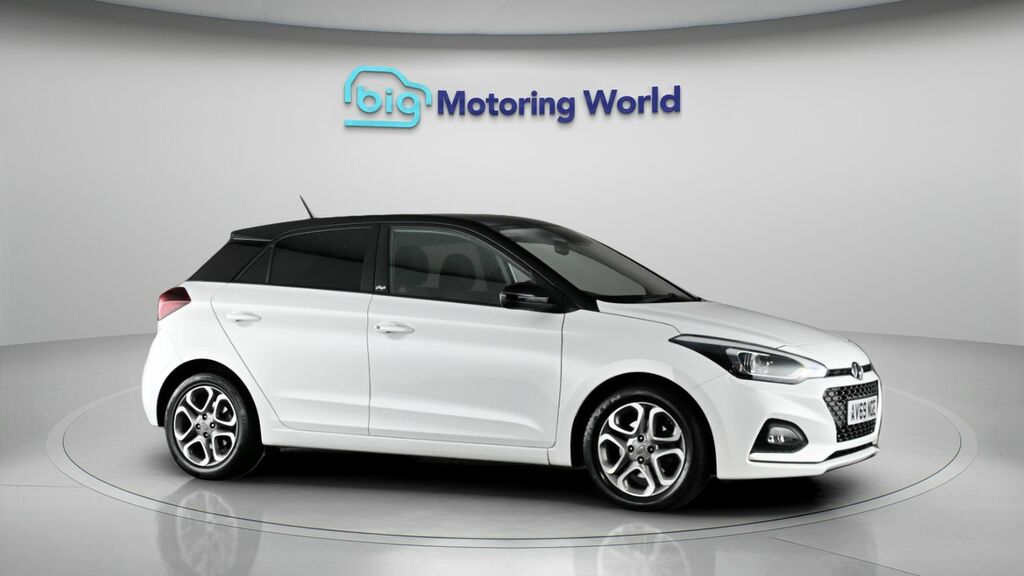 Hyundai I20 Play White